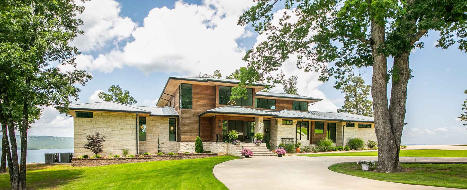 Selling a Greers Ferry Lake Home